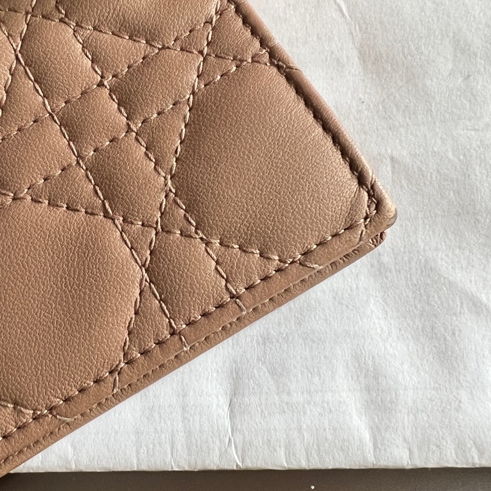 Blush Dior Wallet - Picture 8 of 9